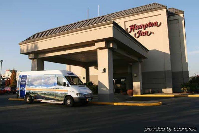 Hampton Inn Portland Airport Exterior foto