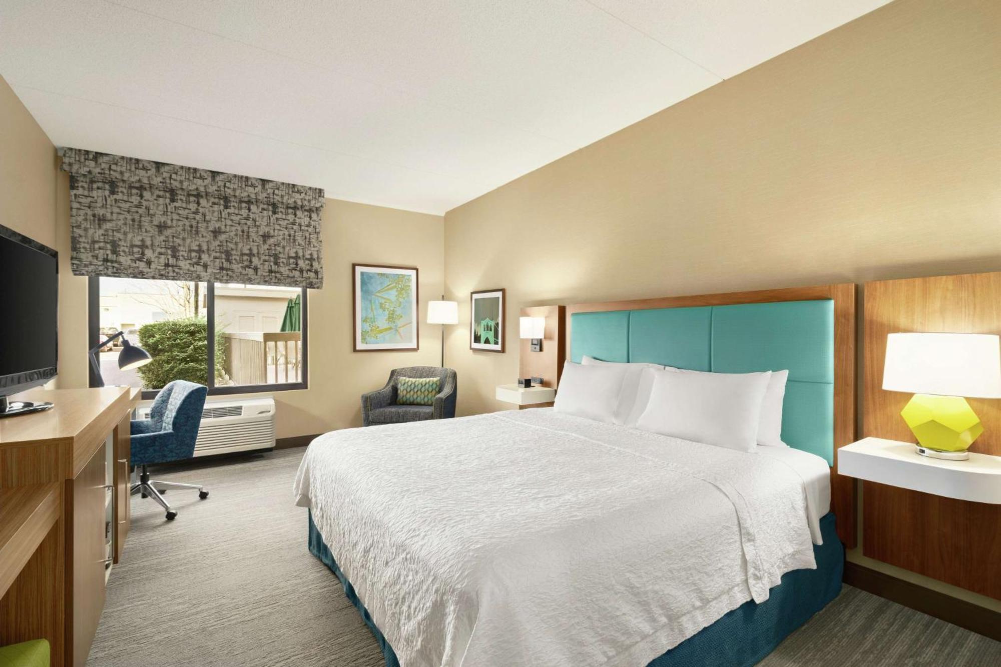 Hampton Inn Portland Airport Exterior foto